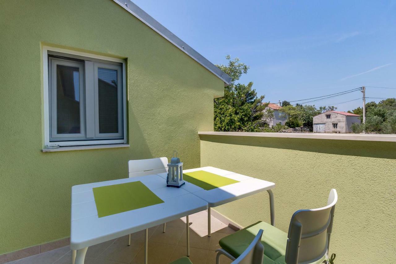 Apartmani Danica Нерезине Экстерьер фото