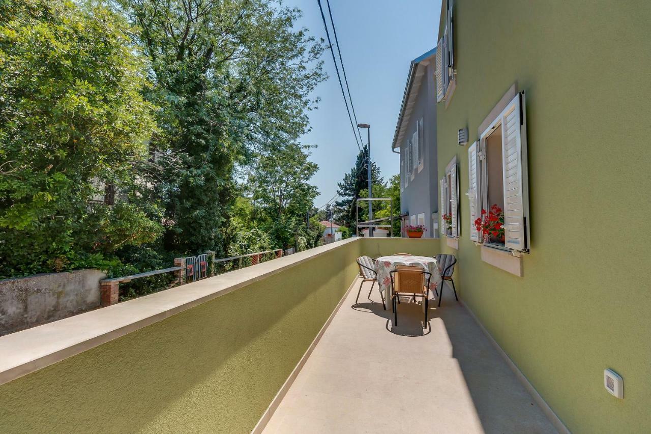 Apartmani Danica Нерезине Экстерьер фото