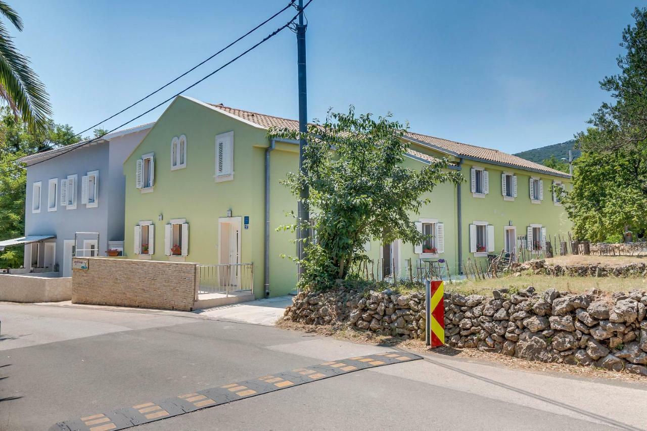 Apartmani Danica Нерезине Экстерьер фото